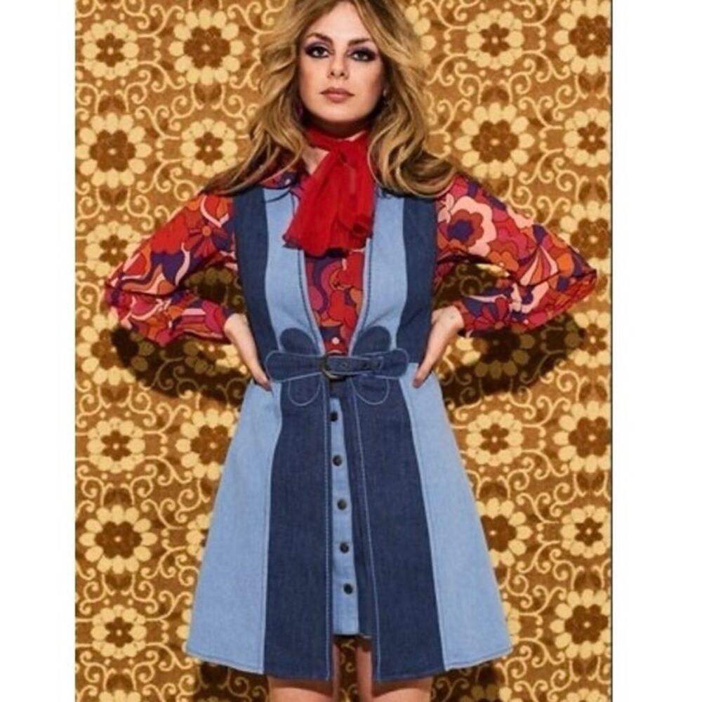 The Hippie Shake Denim 2 Tone Dress Vest Heroes Layering piece Women’s Size 4 - Picture 2 of 9